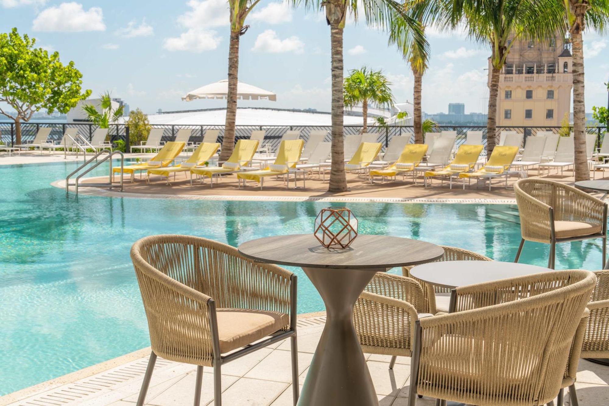 Gale Miami Hotel & Residences Exterior photo