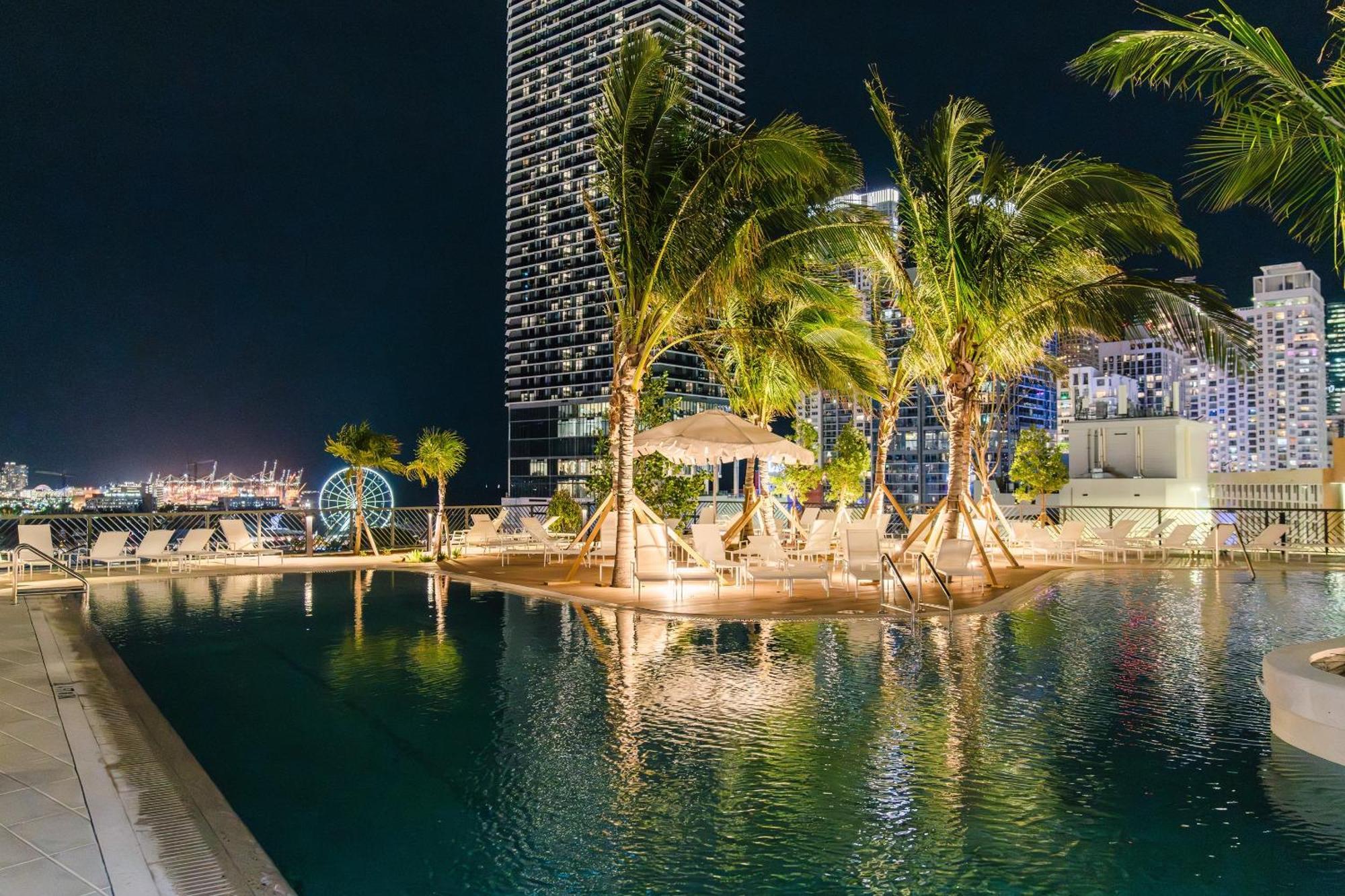 Gale Miami Hotel & Residences Exterior photo